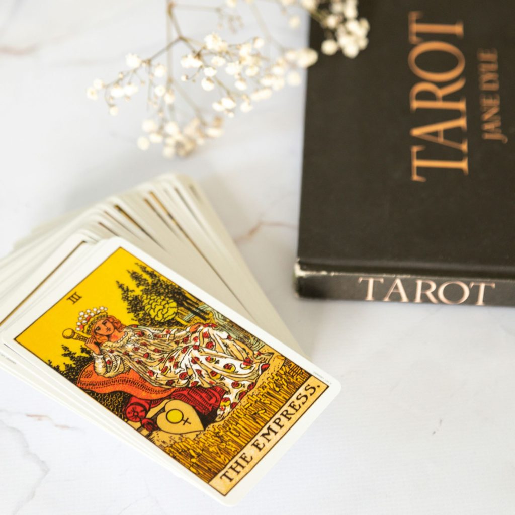 Tarot, Astro centar Vlad